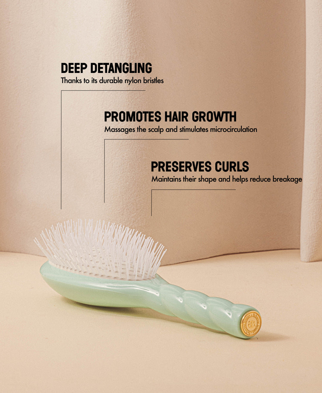 N.07 The Stimulating & Detangling HairBrush The Intense Lagoon Blue
