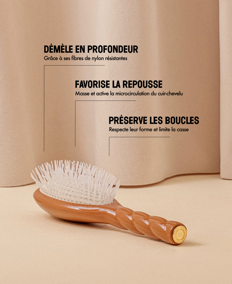 N.07 La Brosse Démêlante & Stimulante l'Intense Terracotta