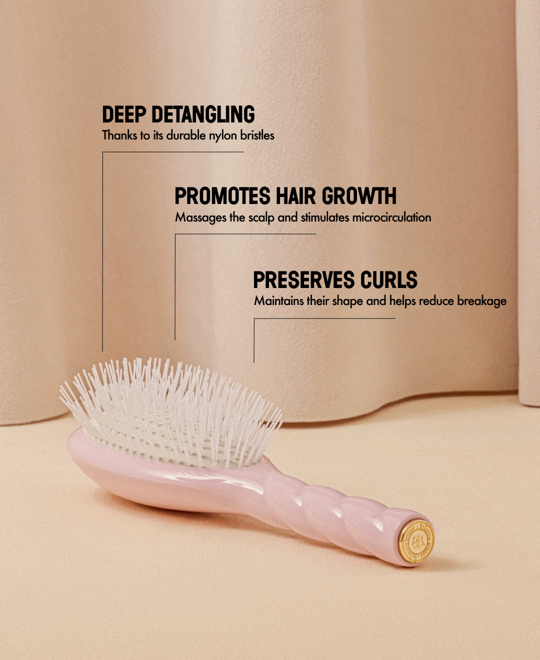 N.07 The Stimulating & Detangling HairBrush The Intense Lilac Pink