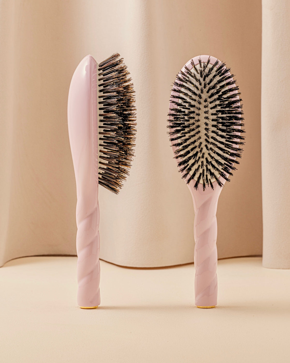 Trio : La Bonne Brosse, son Peigne et sa Pochette Rose Lilas