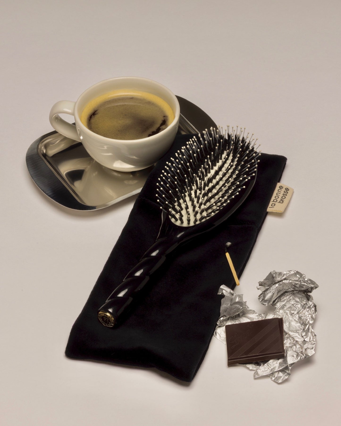 Dúo: La Bonne Brosse y su Funda Edición Negra