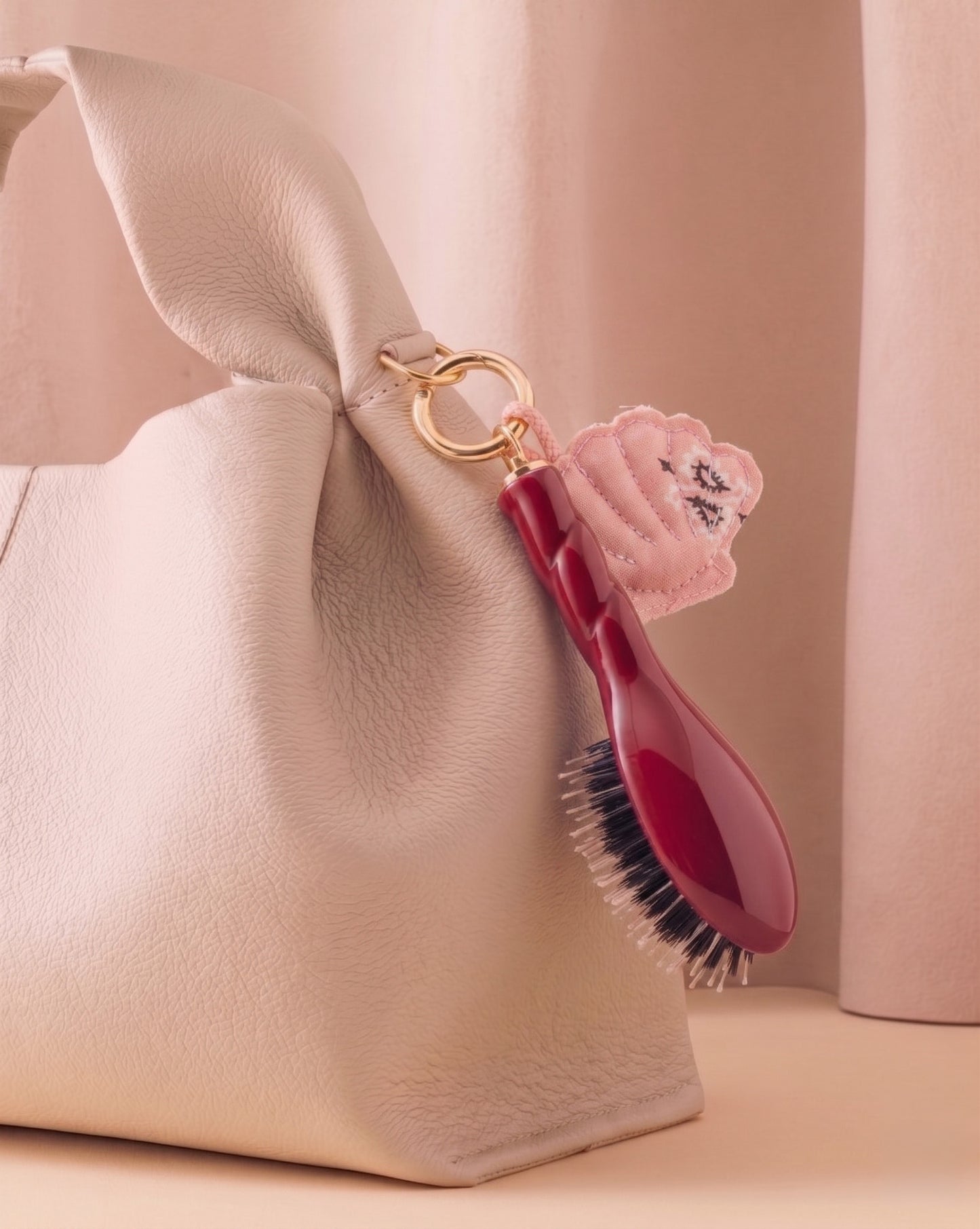 Call It By Your Name x La Bonne Brosse Duo: Micro Brush N.03 Cherry Red and its Charm