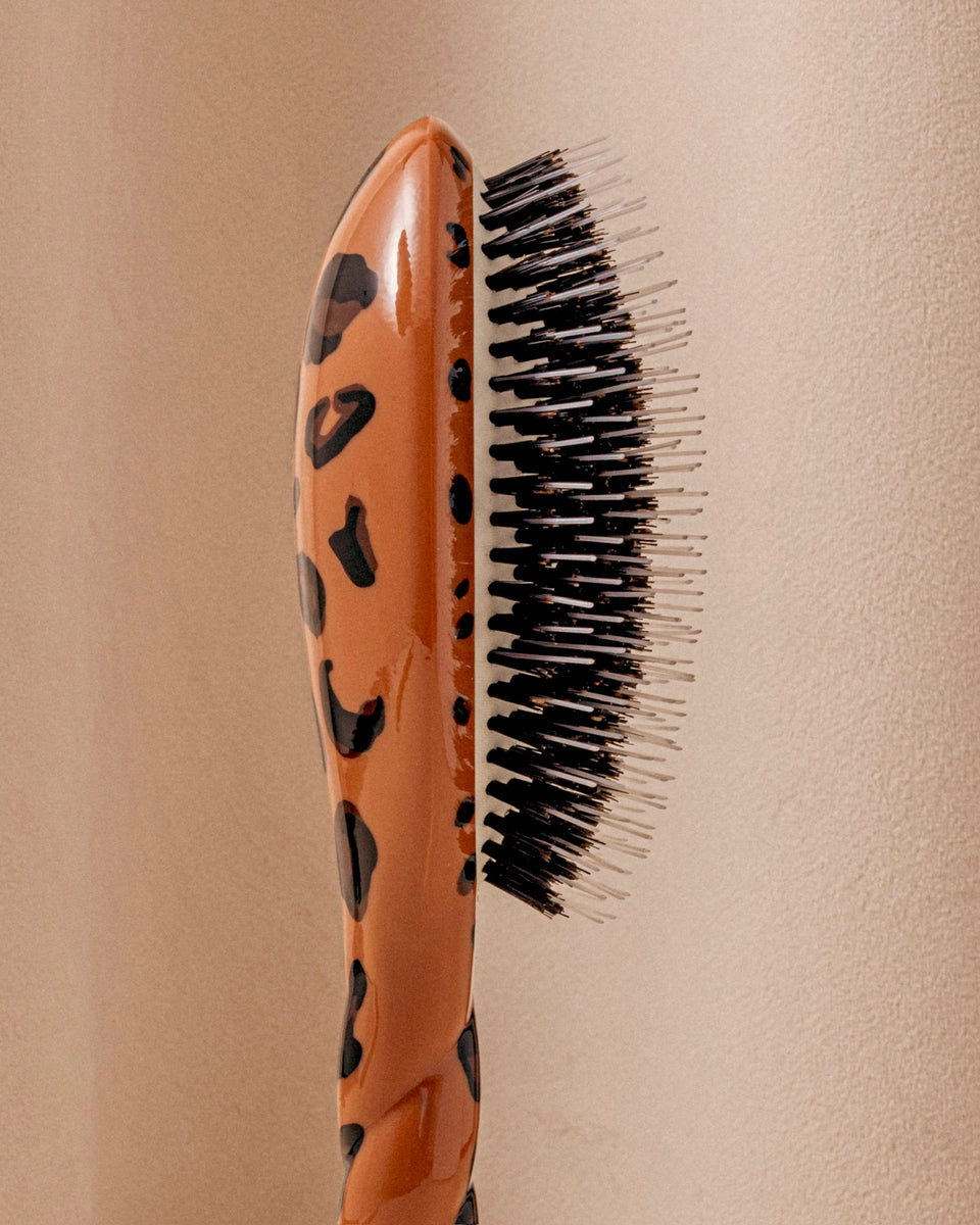 Balzac Paris x La Bonne Brosse N.02 The Care & Detangling Hairbrush The Essential 