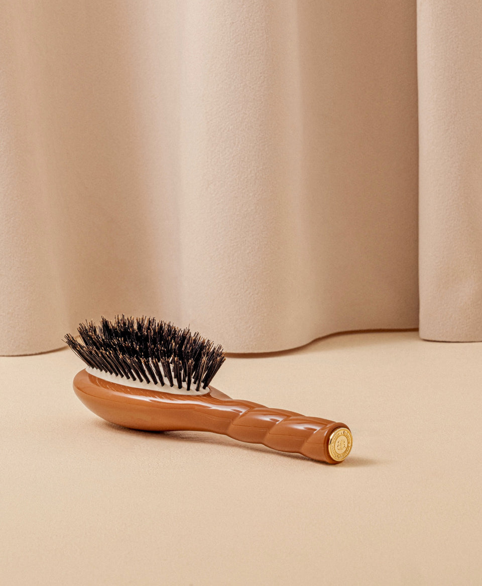 N.01 The Small Shine & Care Hair Brush The Universal Terracotta