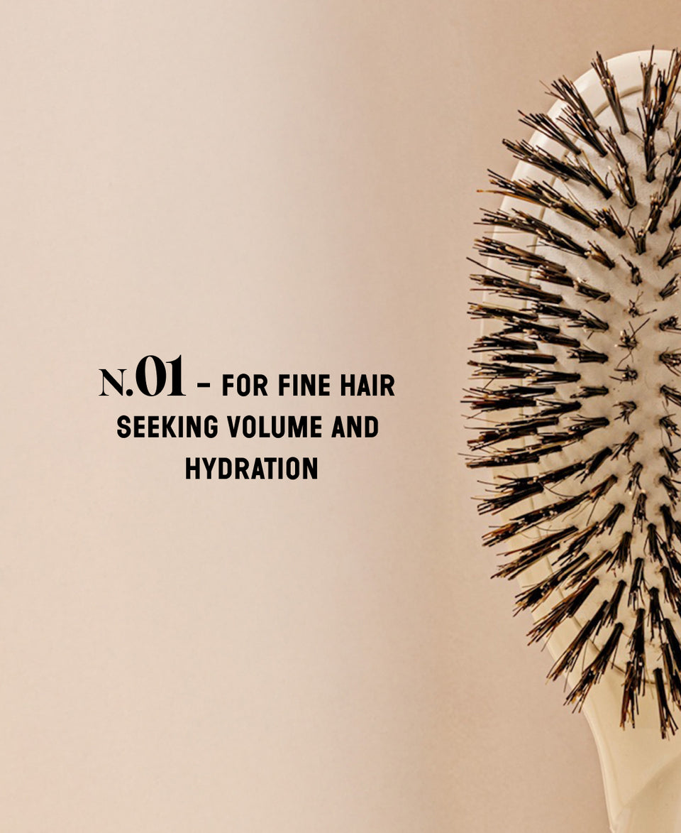 N.01 The Shine & Care HairBrush The Universal Creamy White