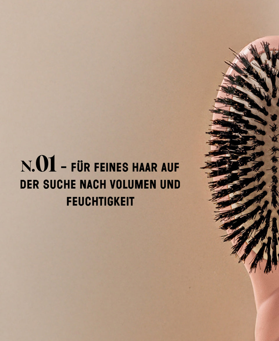 N.01 Die universelle Glanz- und Pflegebürste Puderrosa