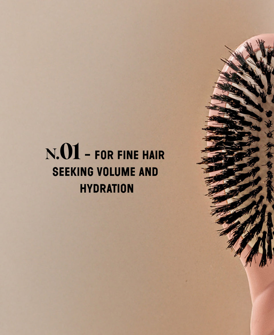 N.01 The Shine and Care Brush The Universal Powder Pink