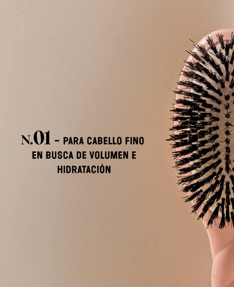 N.01 El Cepillo de Brillo y Cuidado La Universal Rosa Empolvado
