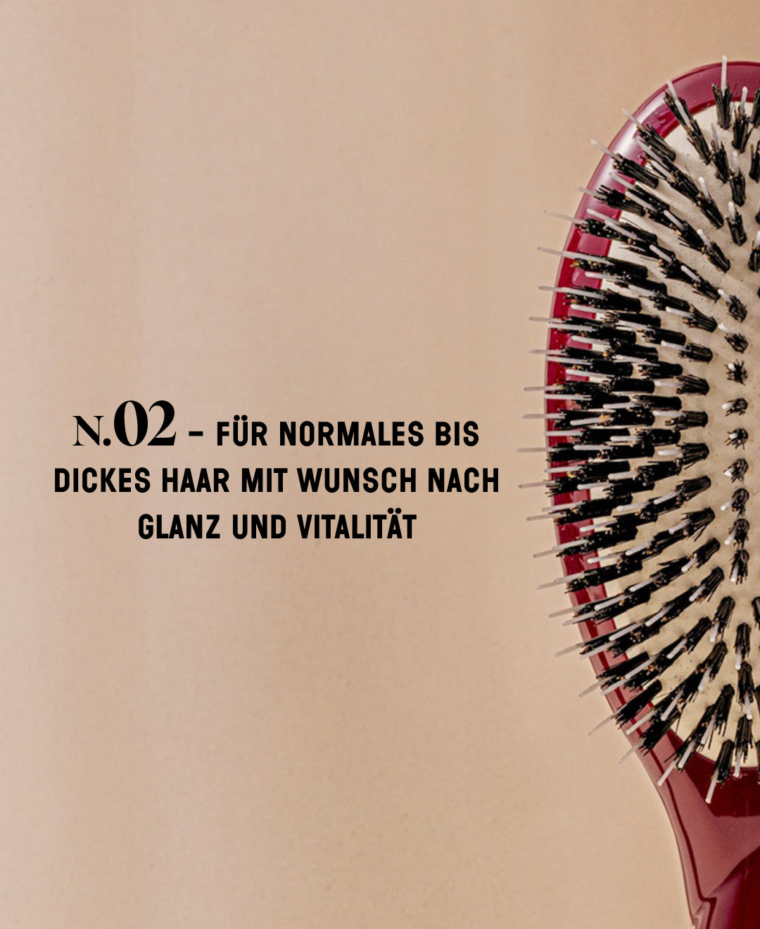 N.02 La Brosse Démêlante & Soin l'Indispensable Rouge Cerise