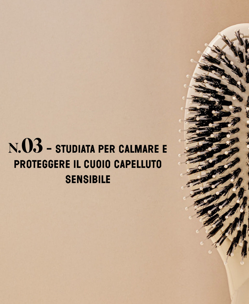 N.03 L’Essenziale Dolcezza Spazzola Bianco Crema