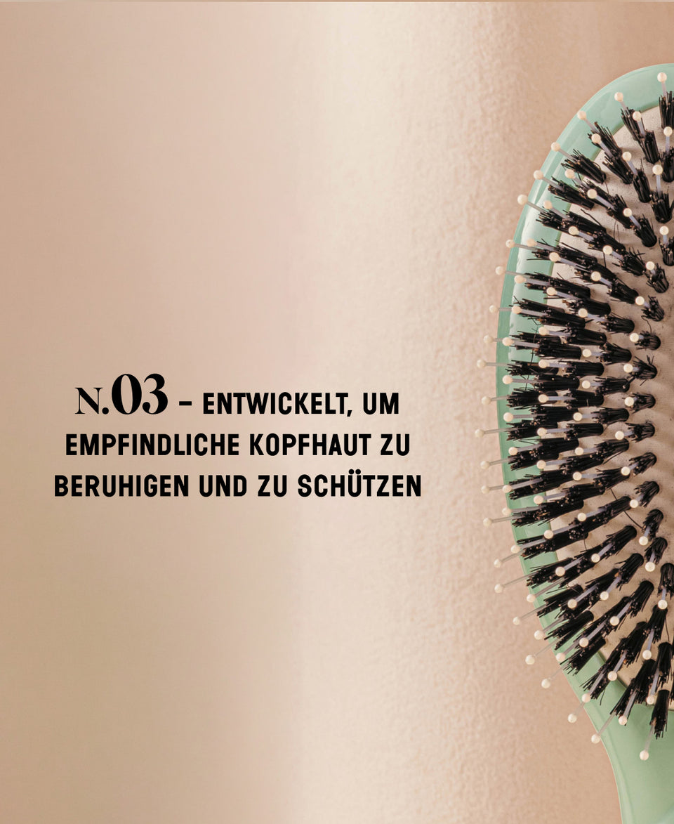 N.03 Unverzichtbare Sanftheit Bürste – Lagunenblau