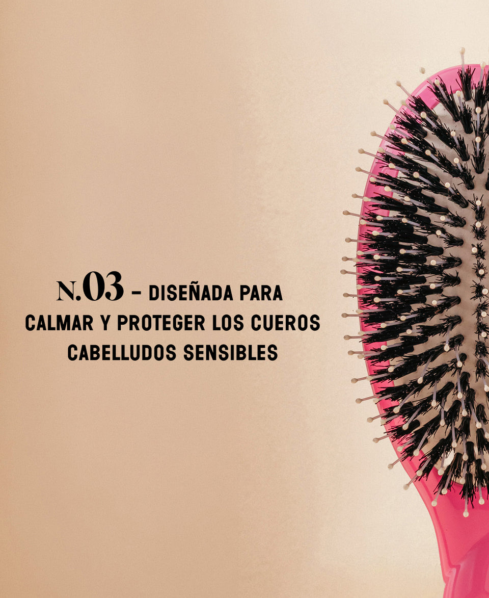 Edición Limitada Octubre Rosa N.03 Indispensable Dulzura Cepillo