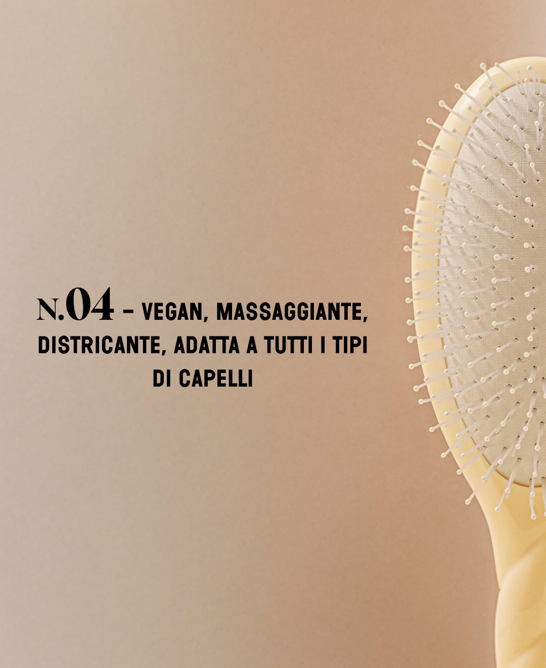 N.04 La Brosse Démêlante & Massante La Miracle Ivoire Cair