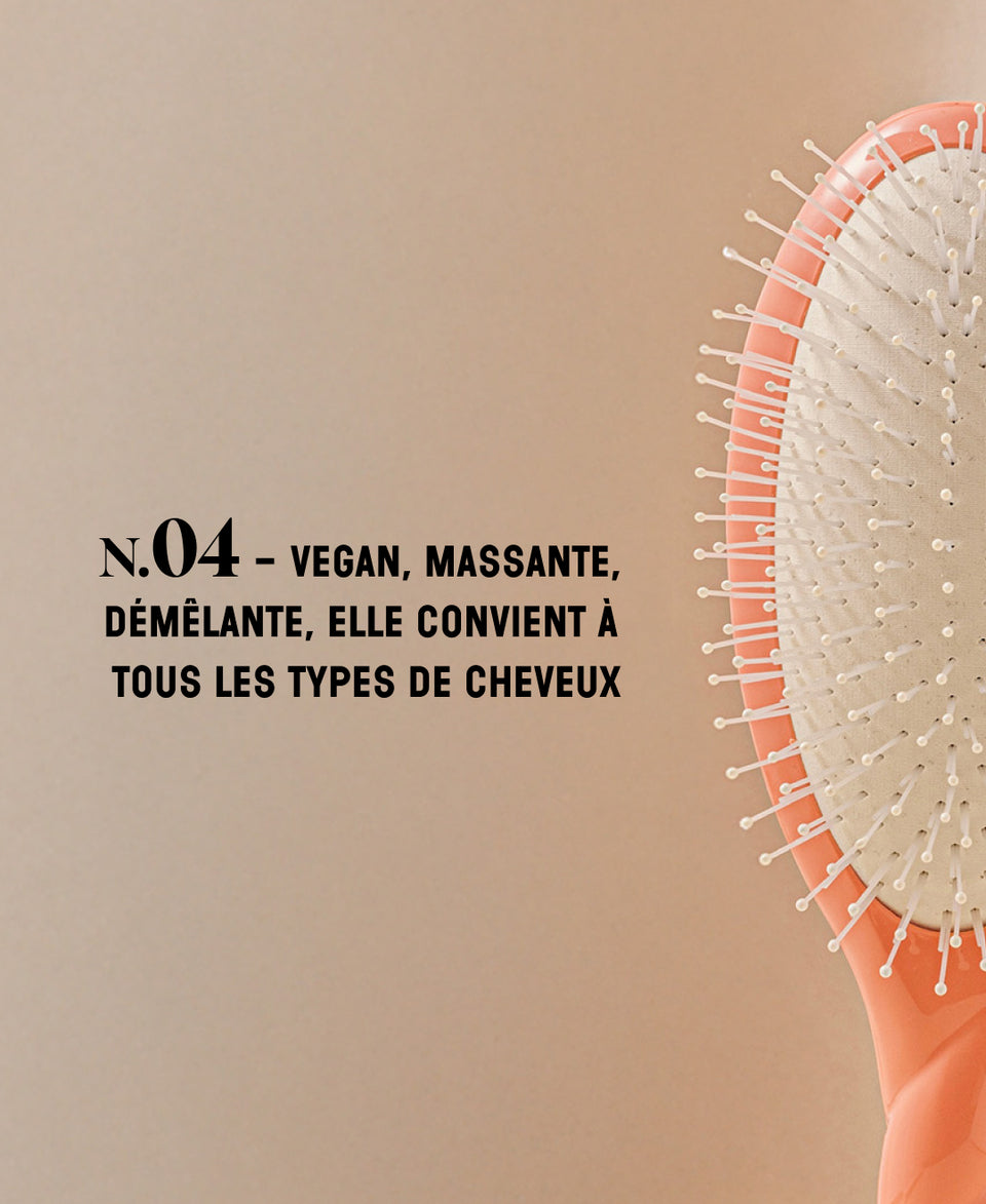 N.04 La Brosse Démêlante & Massante La Miracle Corail