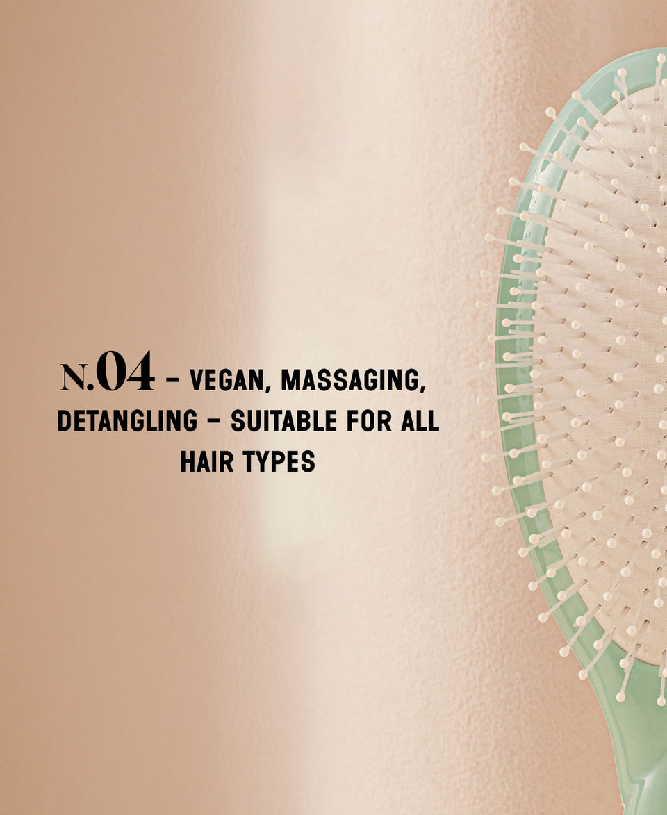 N.04 The Massaging Detangling HairBrush The Miracle Lagoon Blue