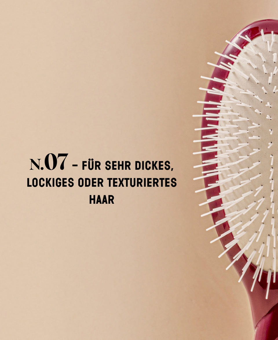 N.07 Die Intense Entwirrend und Stimulierend Bürste Kirschrot