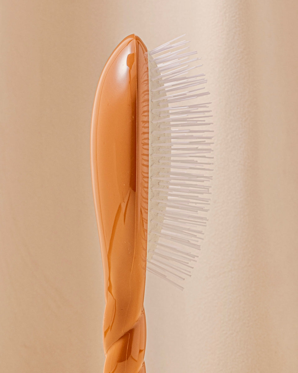 N.07 La Brosse Démêlante & Stimulante l'Intense Terracotta