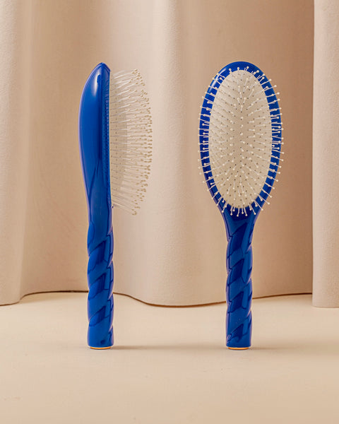 La Bonne Brosse x Augustinus Bader N.04 The Detangling & Massaging Brush THE MIRACLE - Image 1