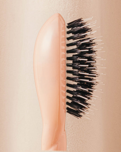 N.02 La Micro Brosse Démêlante & Soin l'Indispensable Rose Poudré - Image 3