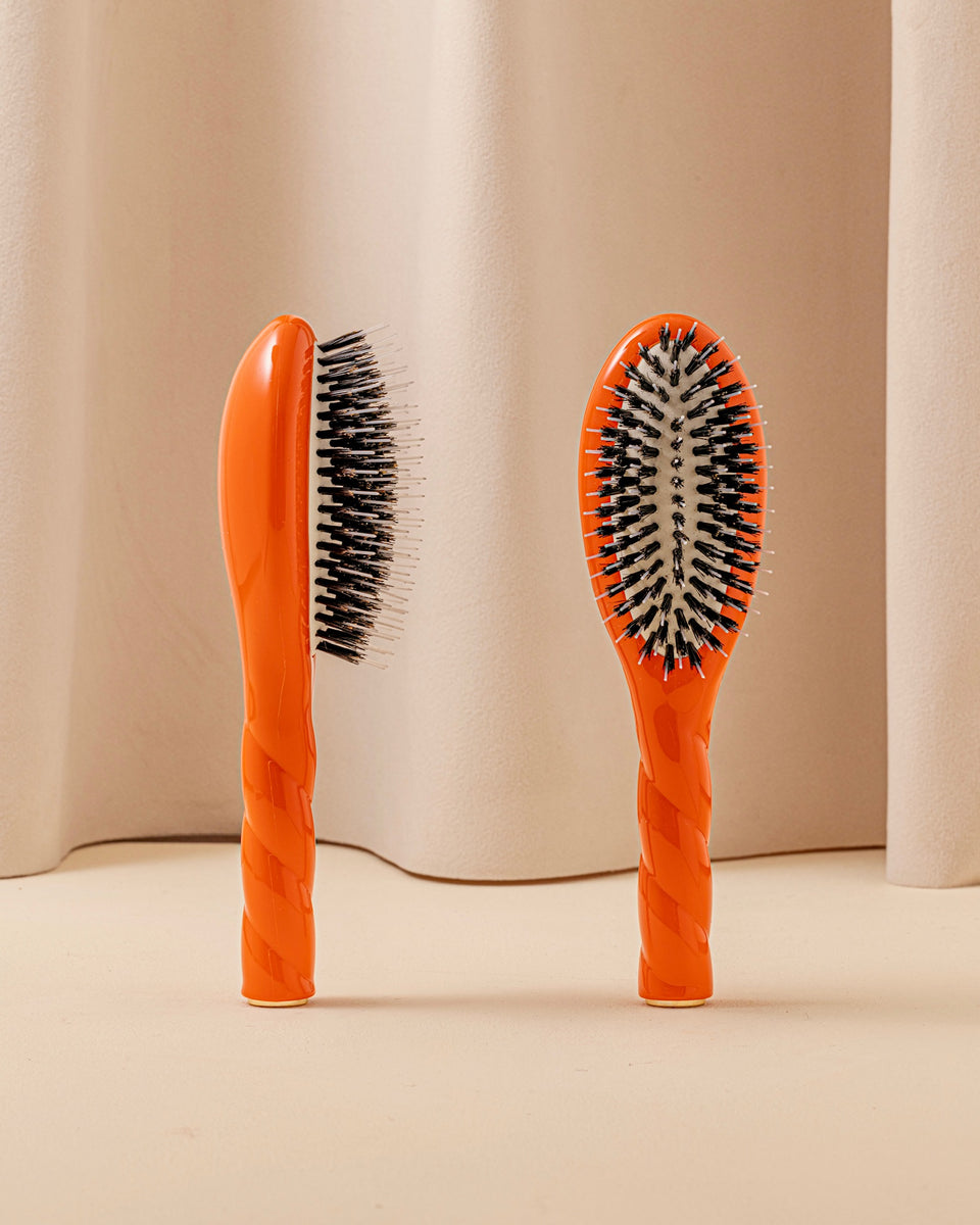 Édition Limitée N.02 La Petite Brosse Démêlante & Soin l'Indispensable Orange Seventies