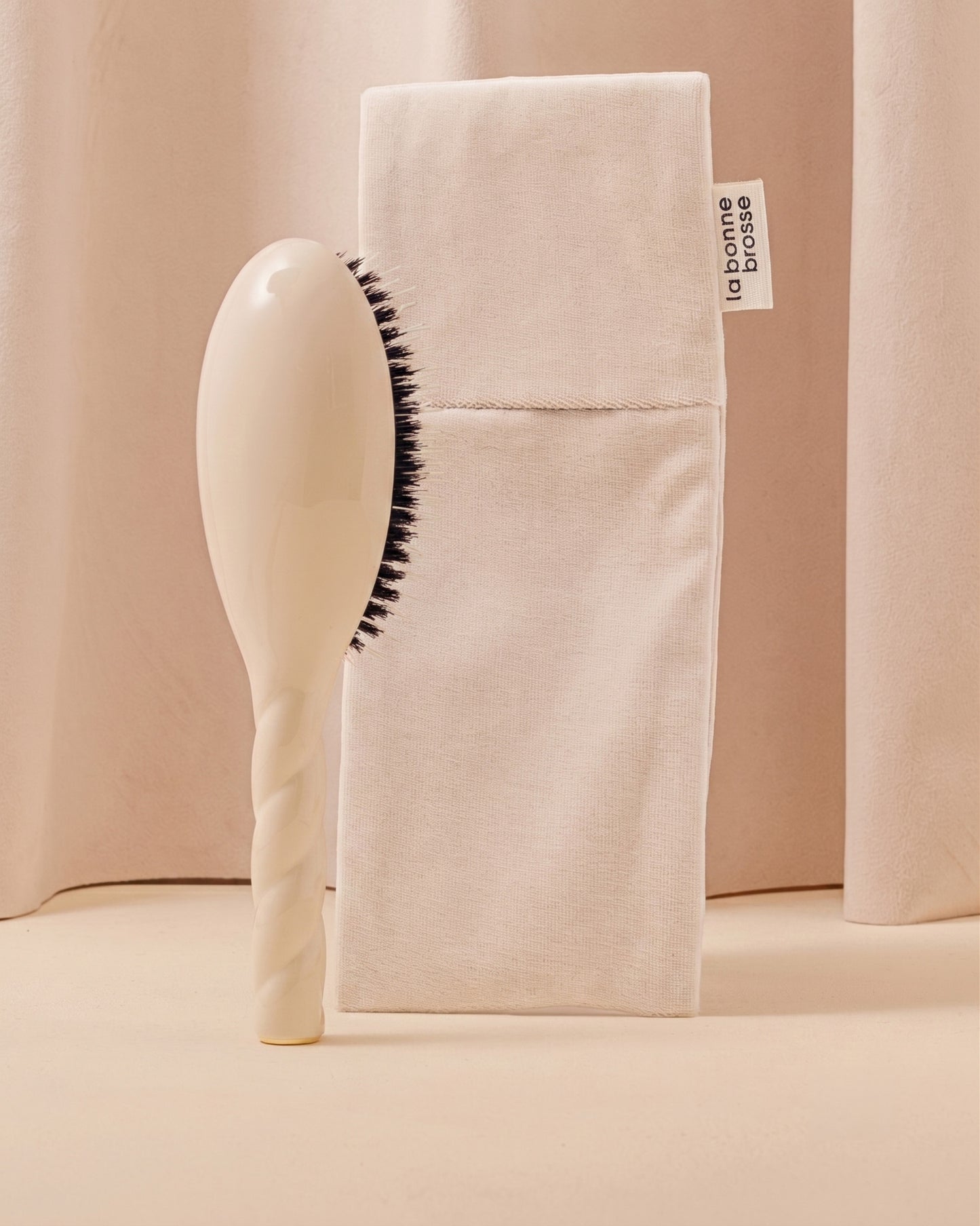 ‘Large Hair Brush’ Pouch Creamy White