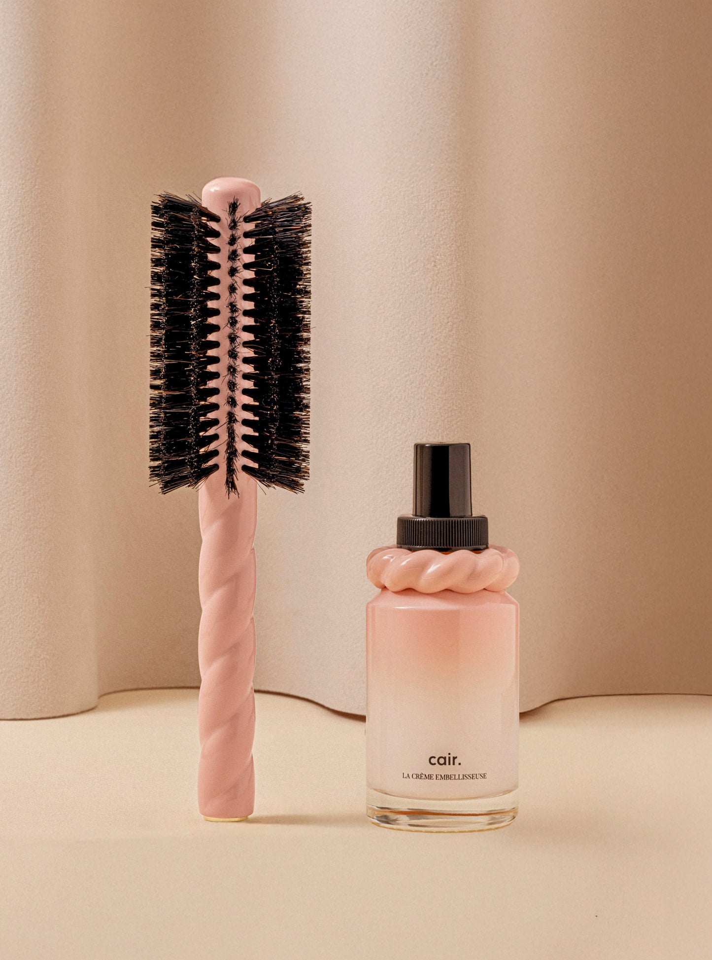 Volume Duo: The N.08 Powder Pink Brush & the Leave-in Beauty Cream