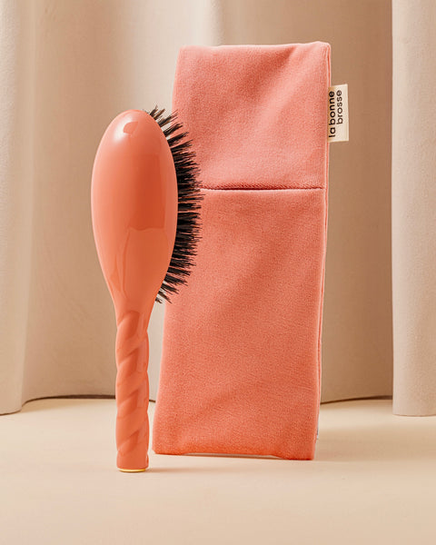 Duo : La Bonne Brosse et sa Pochette Corail - Image 1