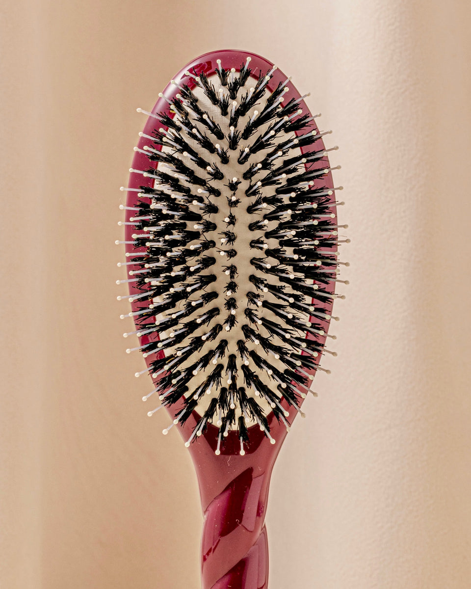 Duo: Bonne Brosse and Cherry Red Pouch