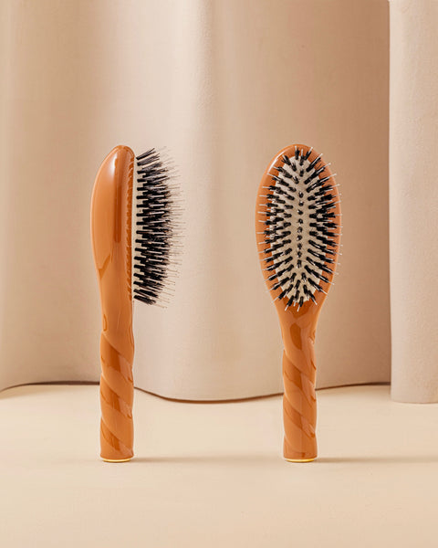 N.02 The Small Care & Detangling Hair Brush THE ESSENTIAL Terracotta - Image 1