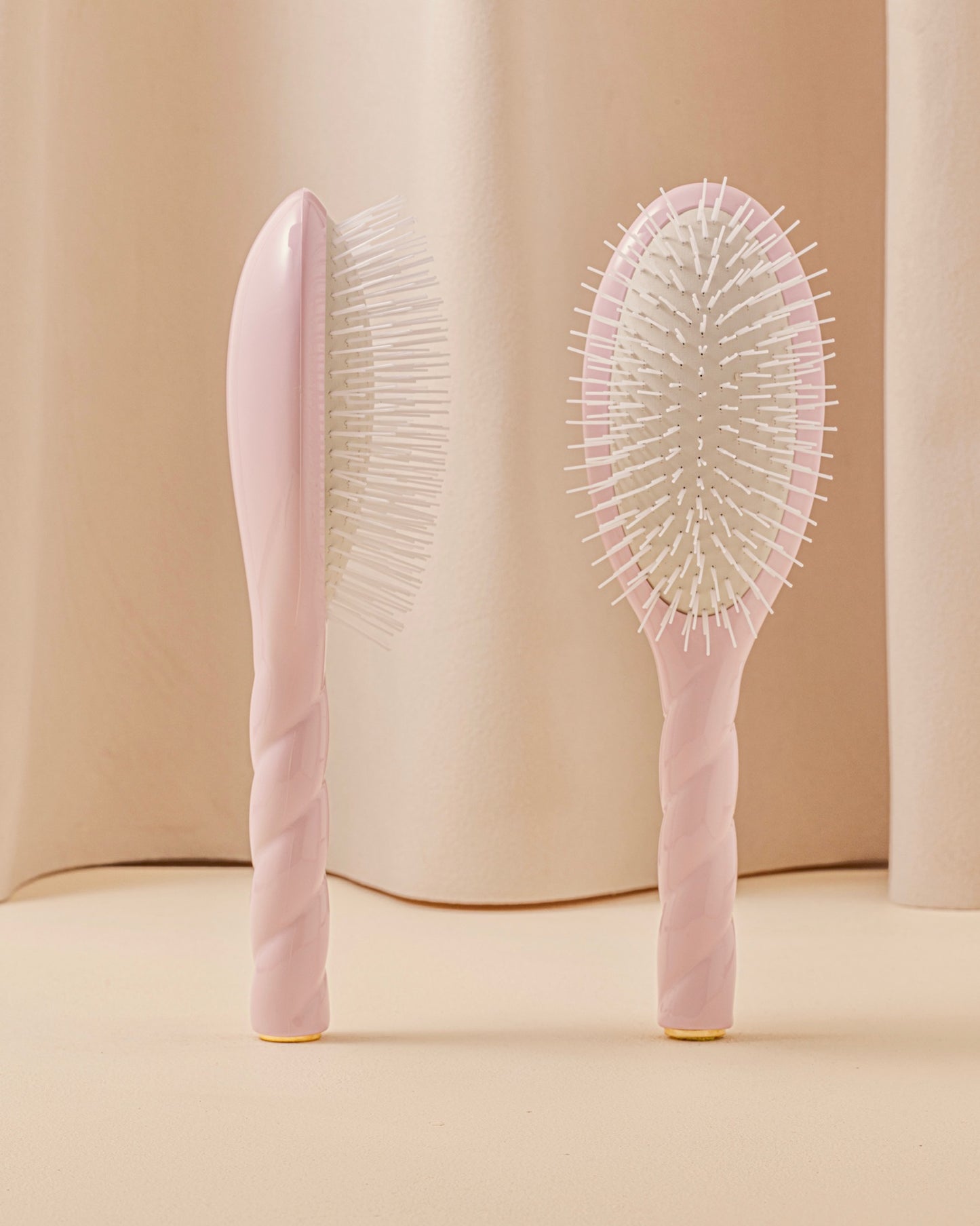 Trio : La Bonne Brosse, son Peigne et sa Pochette Rose Lilas