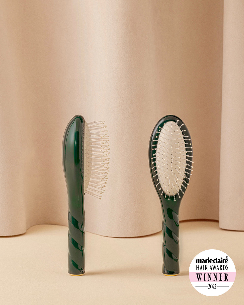 N.04 La Petite Brosse Démêlante & Massante La Miracle Vert Emeraude