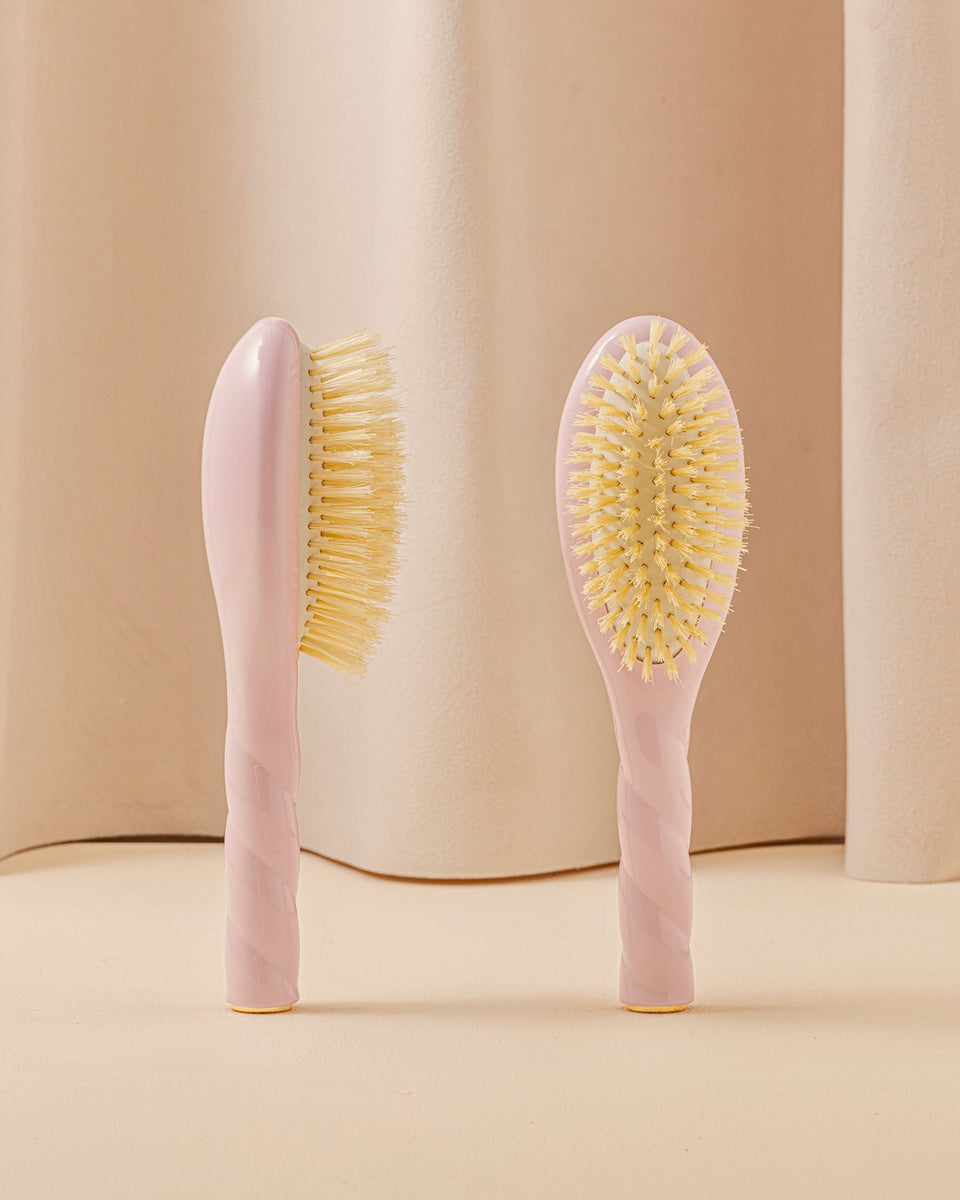 N.06 La brosse bébé Ma Première Brosse Rose Lilas