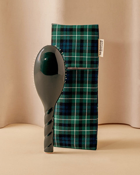 The “Large Brush” Tartan Pouch - Image 2
