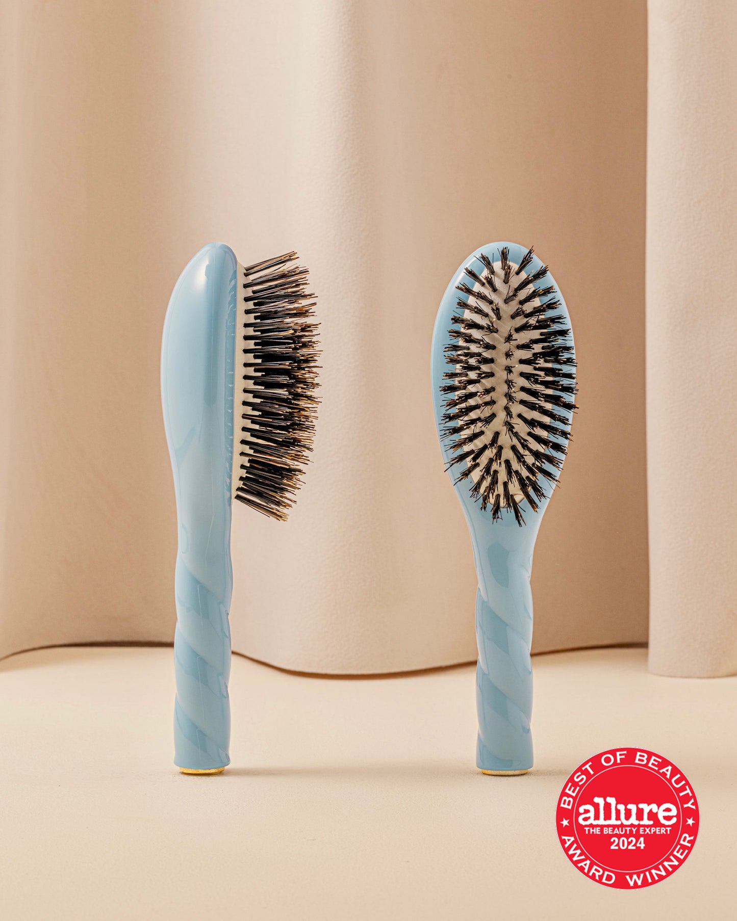 N.01 The Small Shine & Care Hair Brush THE UNIVERSAL Light Blue
