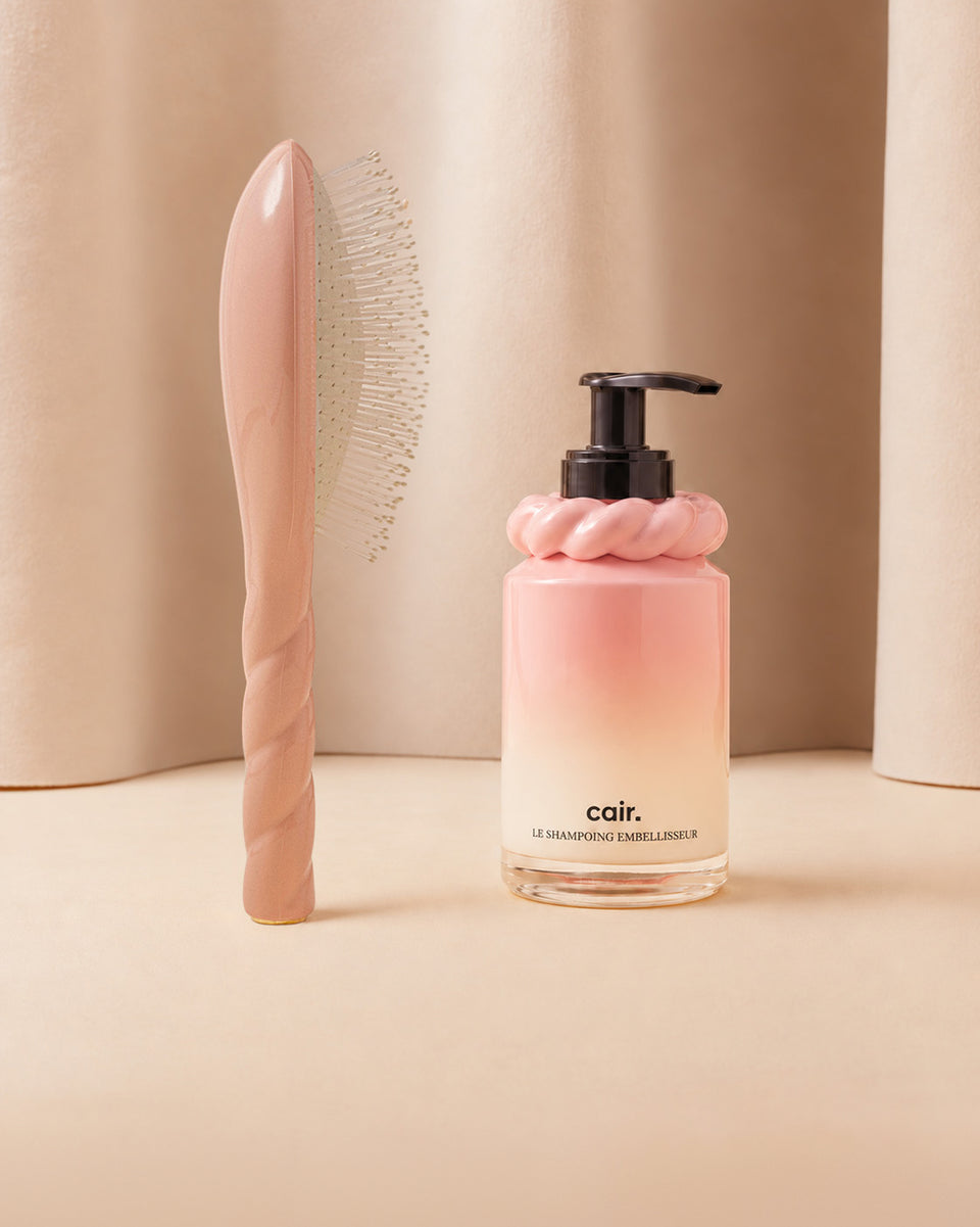 Silky Duo: La Bonne Brosse in Powder Pink and The Cair Beauty Shampoo