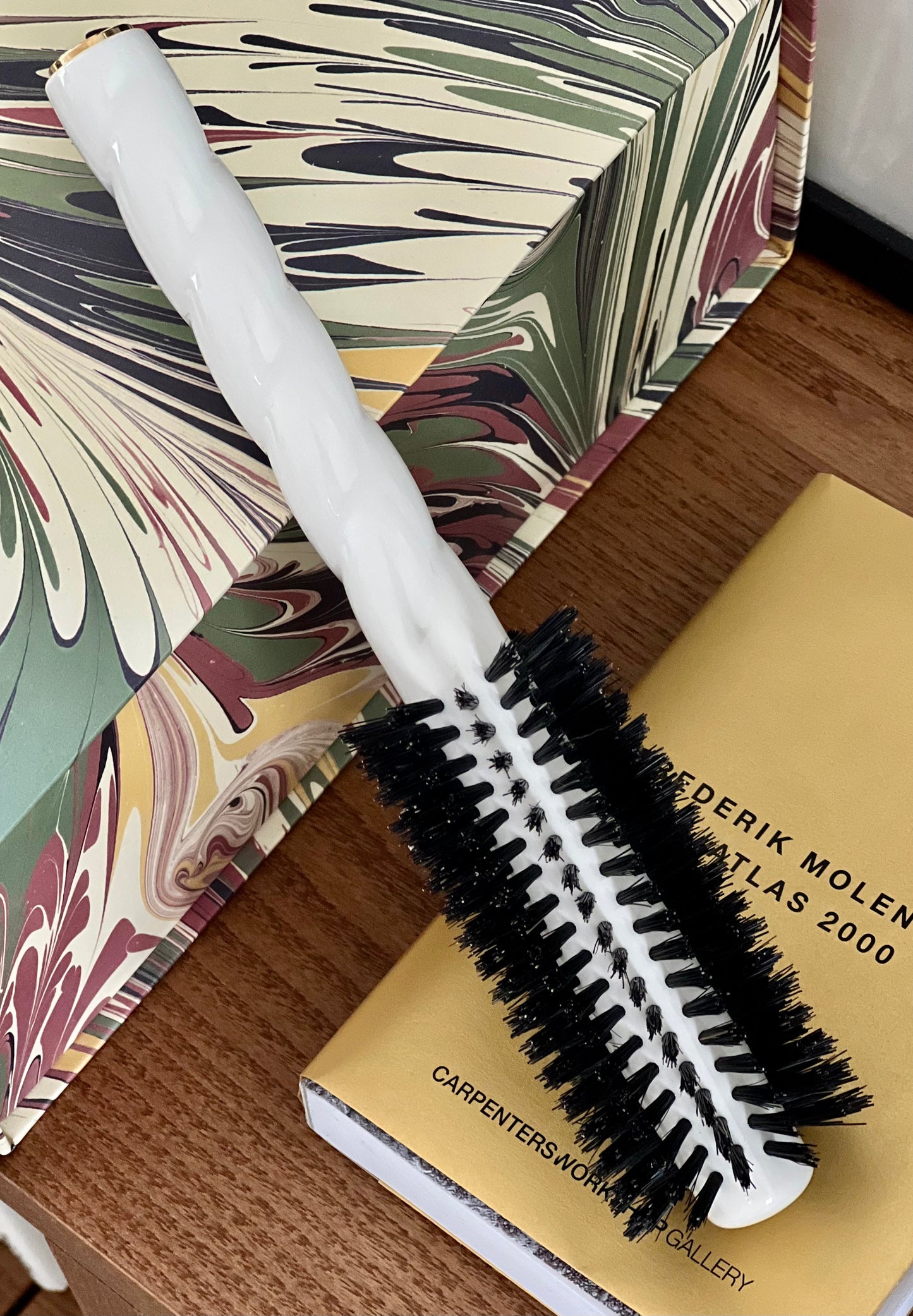 N.05 La Brosse Ronde Volume & Style Blanc Crème
