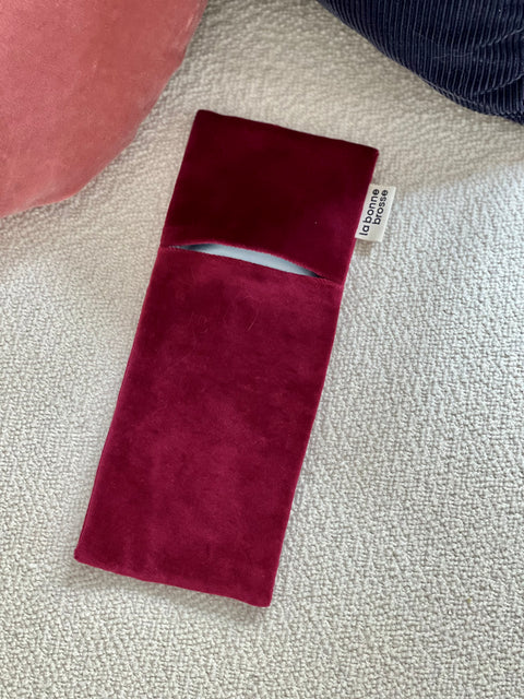 'N.05 Hair Brush’ Round Pouch Cherry Red - Image 1