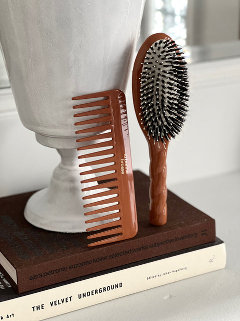 The Large Detangling Comb in Acetate Terracotta  - Image 2