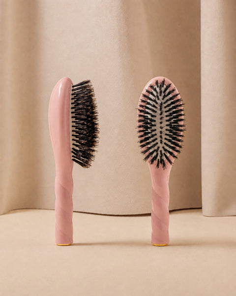 N.01 The Small Shine & Care HairBrush The Universal Powder Pink - Image 1