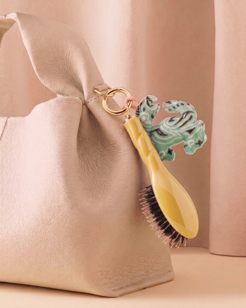 Call It By Your Name x La Bonne Brosse Duo: Micro Brush N.03 Saffron Yellow and its Charm