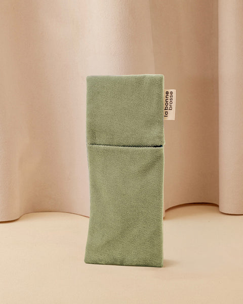‘Small HairBrush’ Pouch Green  - Image 1