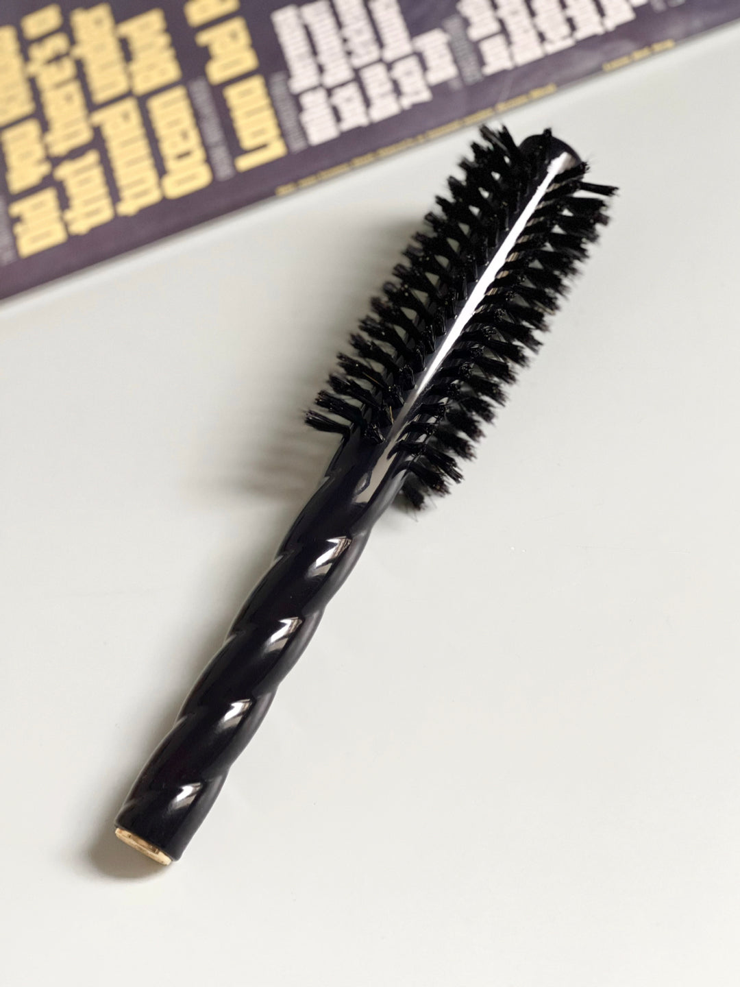 Black Édition N.05 The Round Hair Brush VOLUME & STYLE