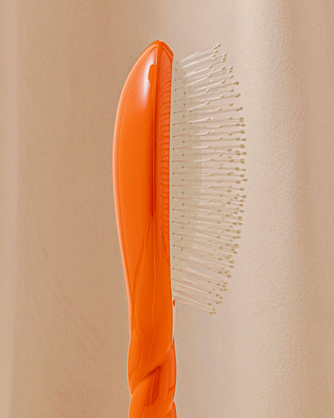 Limited Edition N.04 The Seventies Orange Miracle Detangling Massaging Brush - Image 3