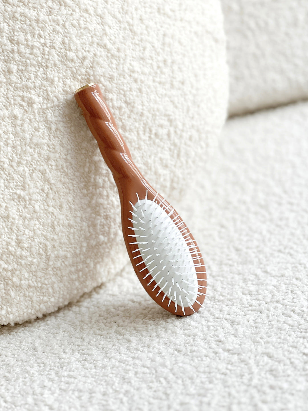 N.07 The Small Stimulating & Detangling Hair Brush THE INTENSE Terracotta