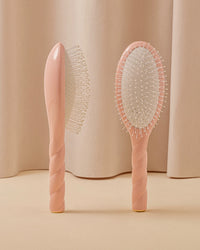 N.04 La Brosse Démêlante & Massante La Miracle Rose Poudré