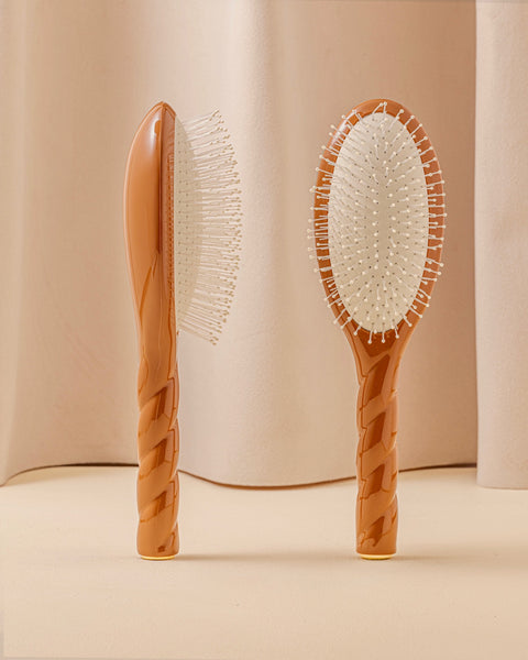 Terracotta Vegan Detangling Scalp Brush | La Bonne Brosse