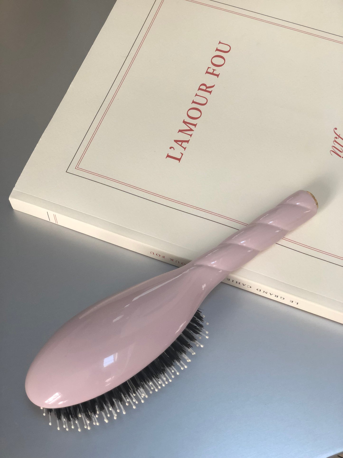 Dos brosse douce à cheveux rose