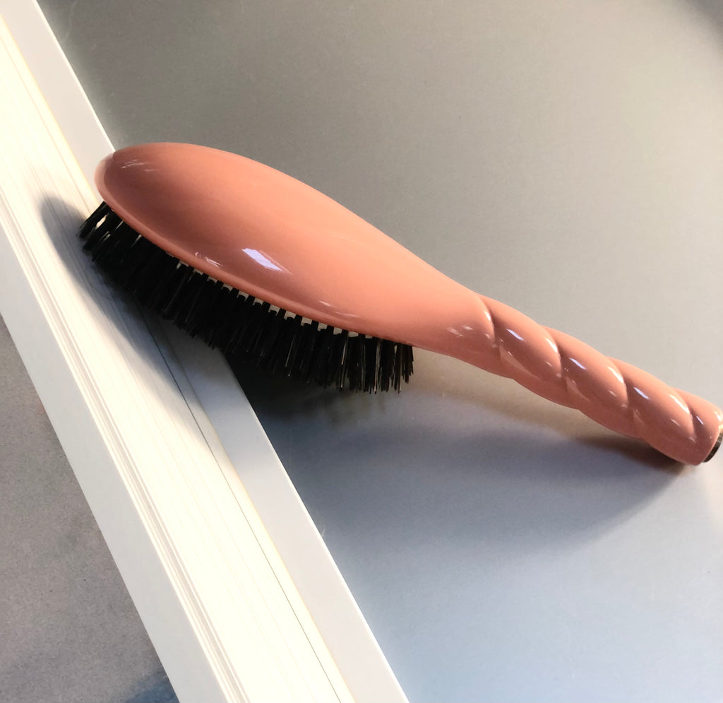 Meilleure brosse poils de sanglier corail