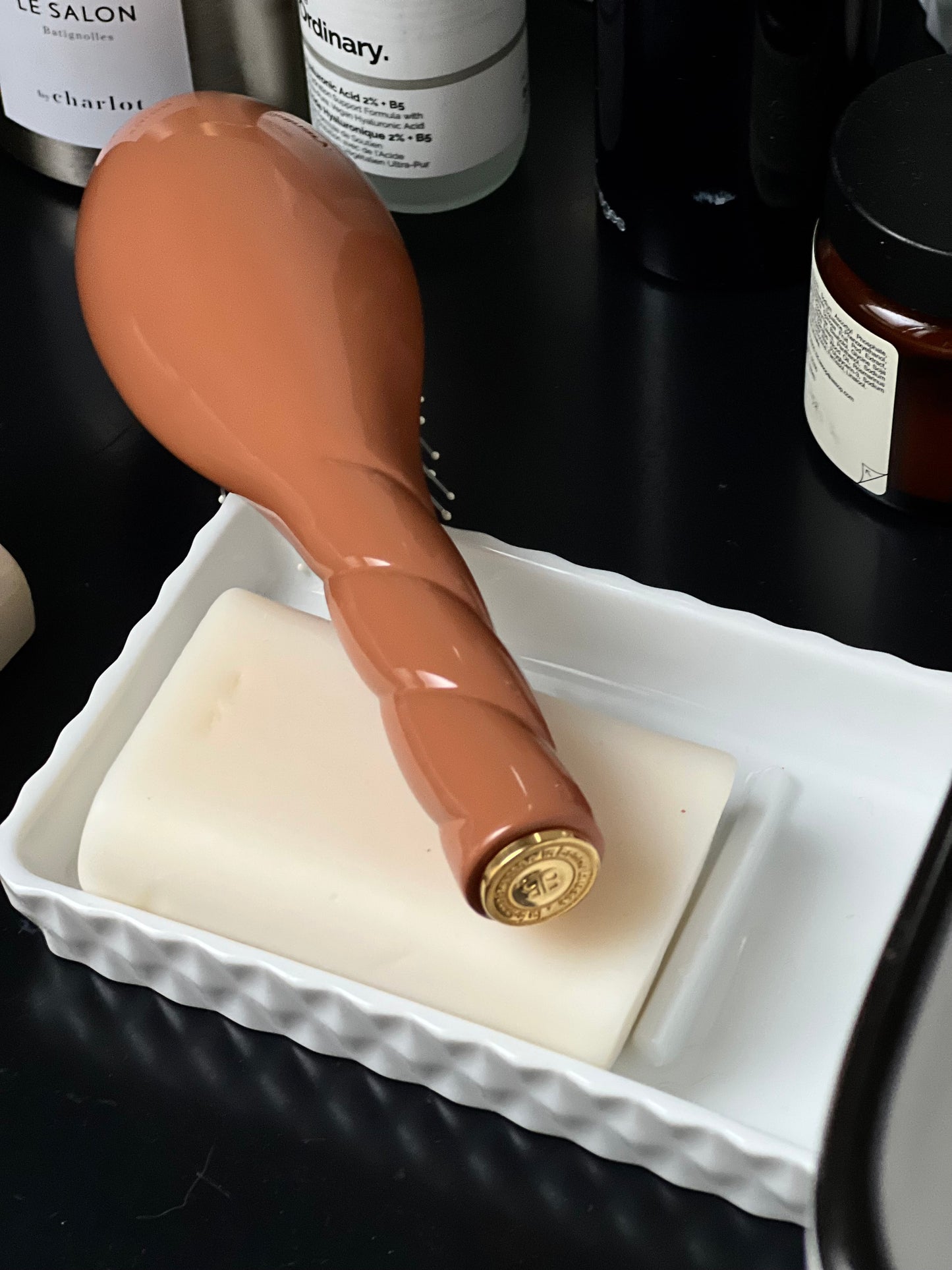 N.04 The Small Massaging Detangling Hair Brush THE MIRACLE Terracotta 
