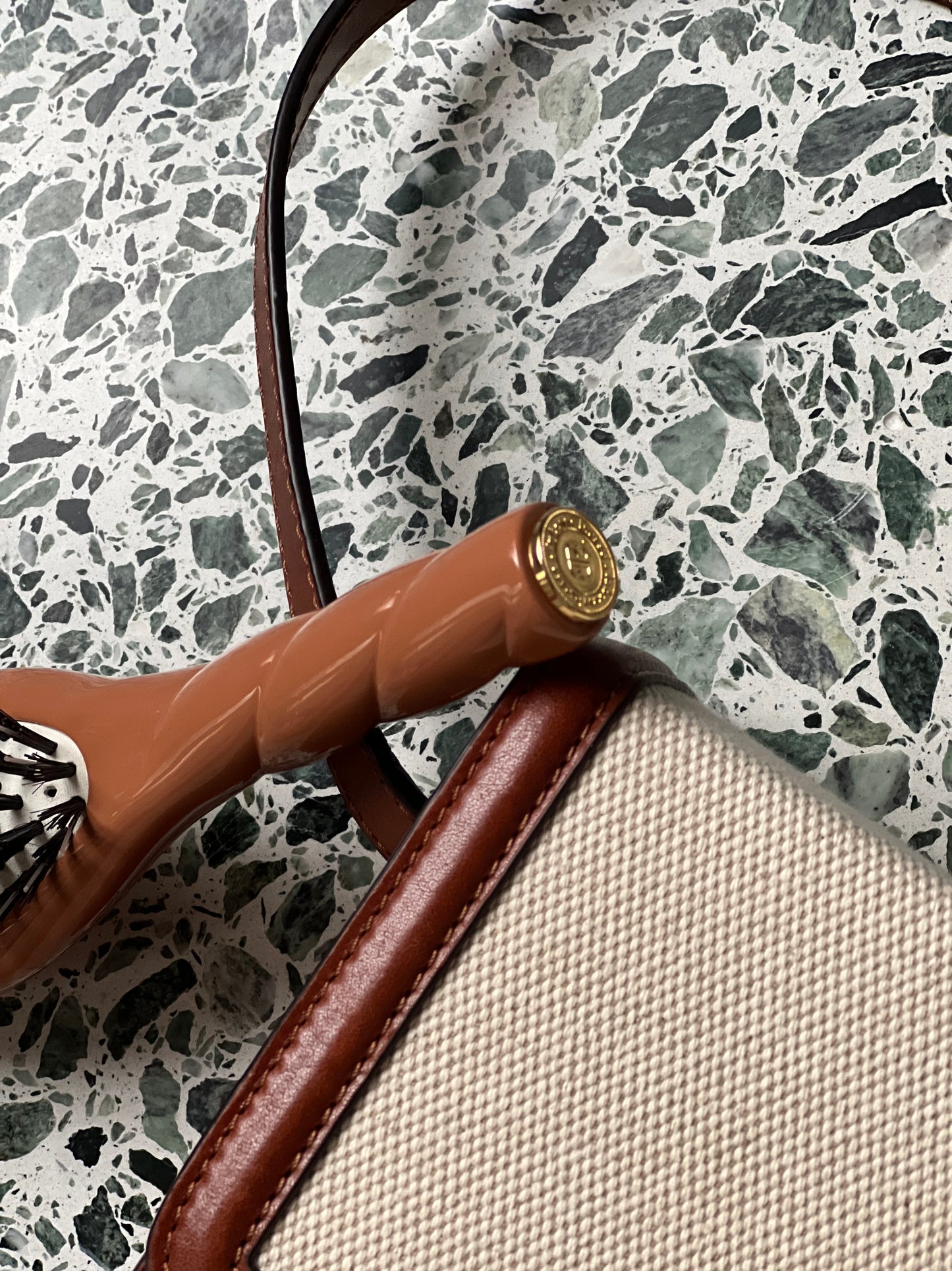 N.02 The Small Care & Detangling Hair Brush THE ESSENTIAL Terracotta